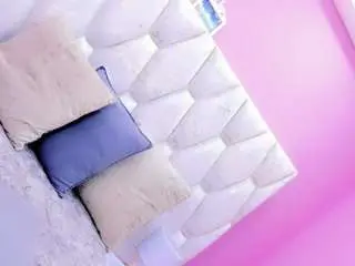 Camsoda Watch Live Sex Cams of samiqueen01