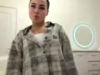 Camsoda Free Porn Cam of aureliakane