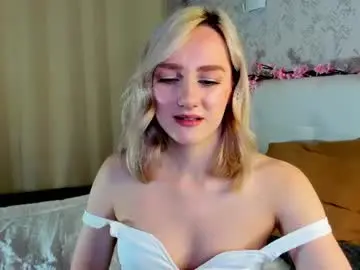 Chaturbate Nude Webcam of chloedeccker