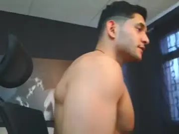 Chaturbate Adult Video Chat of richard_milleer