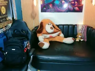 Chaturbate Watch Live Sex Cams of thamara_roberts