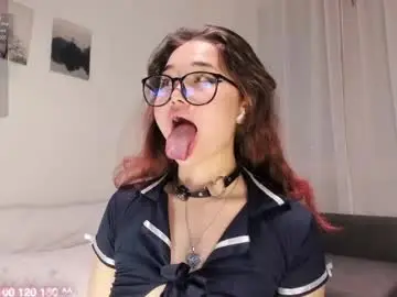 Chaturbate Live Sex Cam of elimeowy