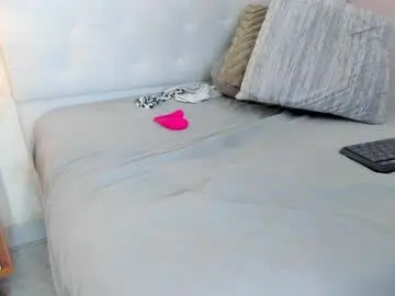 Chaturbate Watch Live Sex Cams of joliebenson1