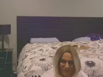 Chaturbate Adult Video Chat of tsreneeriley