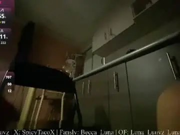 Chaturbate Live Sex Cam of luna_luuvz