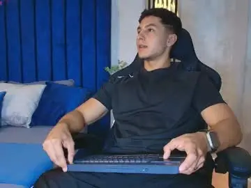 Chaturbate Sex Cam of noah_clarkk
