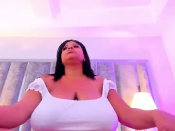Chaturbate Adult Webcams of _ciara_benet_