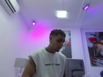 Chaturbate Best Webcam of dennis_kinsey