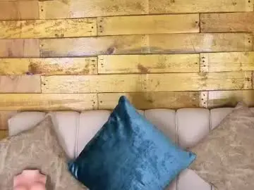 Chaturbate Live Sex of luciferr_20