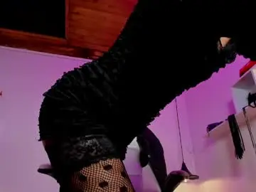 Chaturbate Free Porn Cam of trinityy__