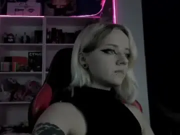 Chaturbate Best live sex cam show of holy_mistresss