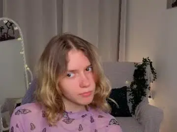 Chaturbate Watch Live Sex Cams of milanarayy