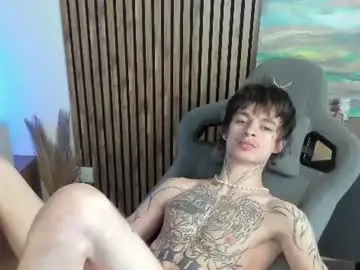 Chaturbate Live Sex Cam of oliverrgroove
