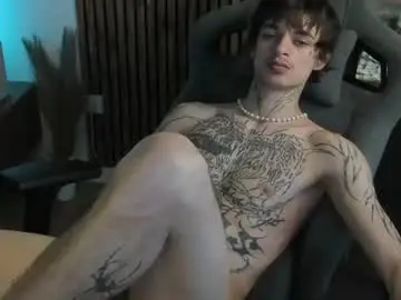 Chaturbate Free Porn Cam of oliverrgroove