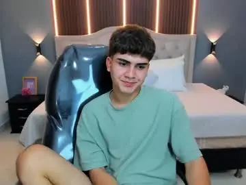 Chaturbate Best live sex cam show of tommy18__