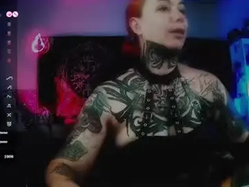 Chaturbate Live Sex Cam of jennalovvee
