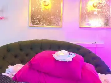 Chaturbate Live Sex Cam of eve_diamond_cr