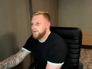 Chaturbate Best live sex cam show of _badboyvibes_