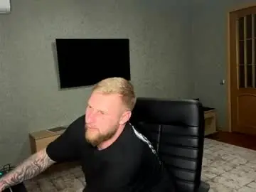 Chaturbate Best live sex cam show of _badboyvibes_