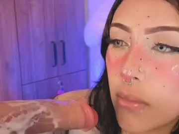 Chaturbate Adult Webcams of ashlynnlowe_