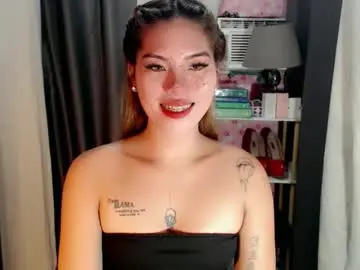 Chaturbate Live Sex Cam of andrea06121998