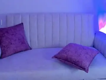 Chaturbate Live Sex Cam of megan_cooper28
