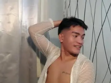 Chaturbate Nude Webcam of naughty_angelo