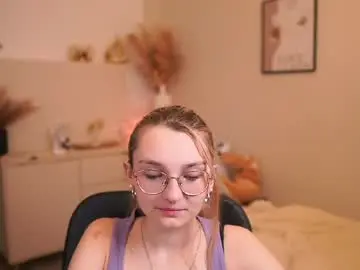 Chaturbate Nude Webcam of sophielux18