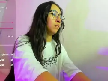 Chaturbate Live Porn of stacey_tay