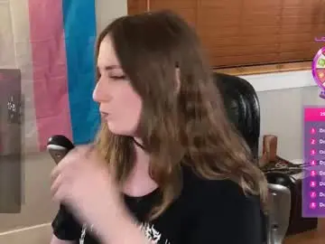 Chaturbate Live Sex Cam of luluv