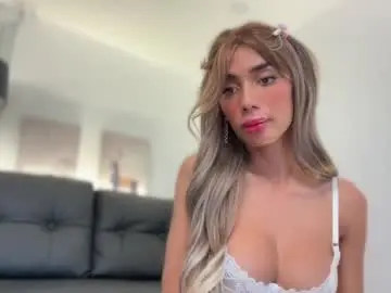 Chaturbate Nude Webcam of trixieemerald