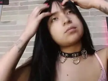 Chaturbate Live Sex Cam of helenacyruss666