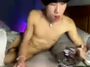 Chaturbate Nude Webcam of hottiewithabody101