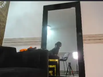 Chaturbate Free Live Porn of melanie_st4r