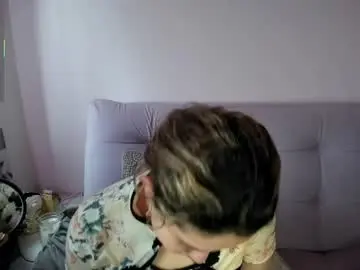 Chaturbate Sex Cam of greeicywells