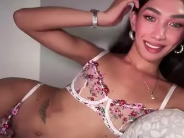 Chaturbate Watch Live Sex Cams of azalea_cum69