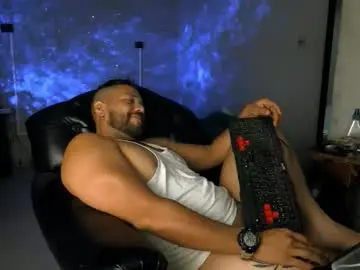 Chaturbate Free Live Porn of machohandsome