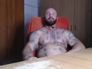 Chaturbate Adult Video Chat of strongivan