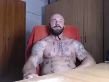 Chaturbate Best live sex cam show of strongivan