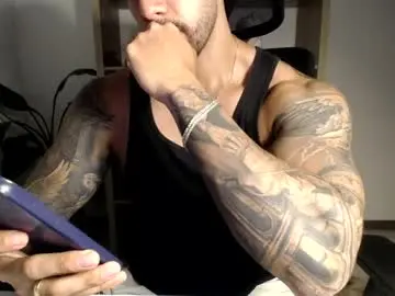 Chaturbate Live Sex Cam of loganhod