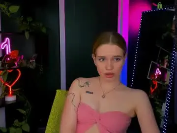 Chaturbate Free Porn Cam of lyra_donna