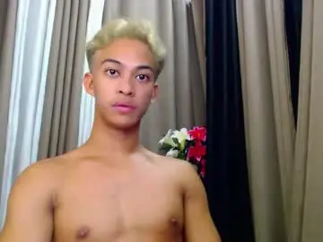 Chaturbate Free Porn Cam of hunk_edward
