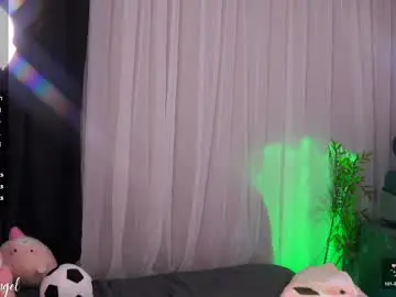 Chaturbate Live Sex Cam of bella_franco