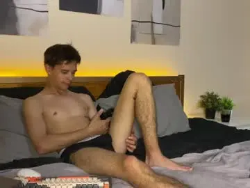 Chaturbate Free Live Porn of kevin_do0