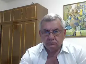 Chaturbate Watch Live Sex Cams of machomale3