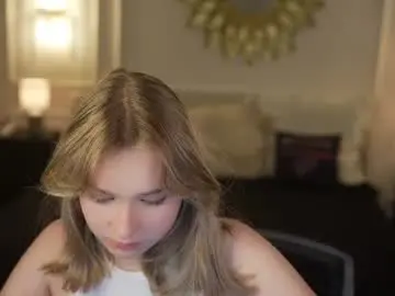 Chaturbate Best live sex cam show of bright_diamonds_054