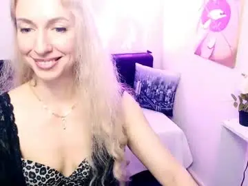 Chaturbate Adult Video Chat of cute_smile_shy