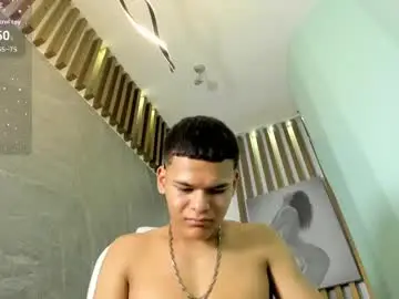 Chaturbate Live Sex Cam of dylanroyce_