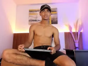 Chaturbate Free Porn Cam of zander_2120