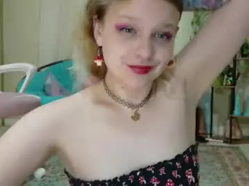 Chaturbate Live Sex Cam of emilyshaze